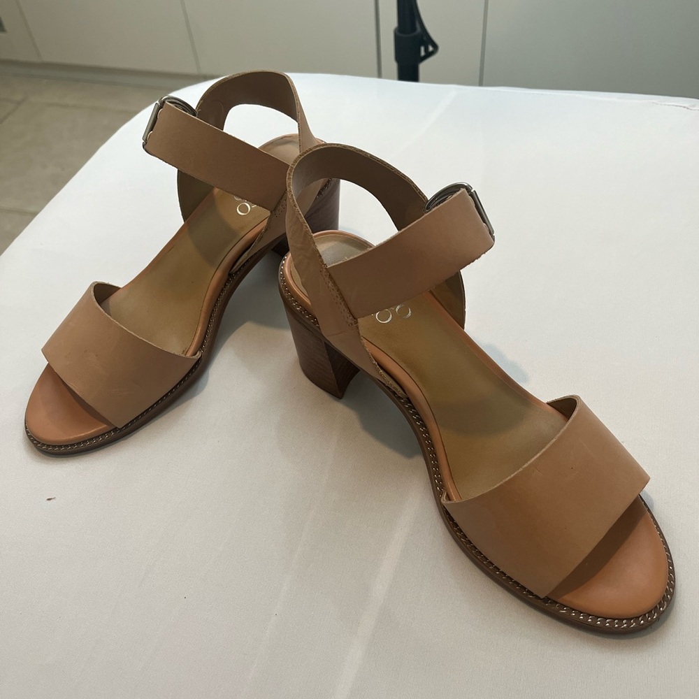 Marco Sarto Sandals Size 6.5 Color Tan